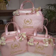 Conjunto de Bolsas Bordadas nas Perdizes